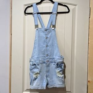 Short overalls
